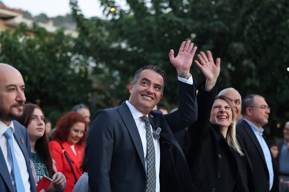 Kocarlida Festival Coskusu Ayse Dincer Sahne Aldi Meydan Doldu 605900 0C6F1C0951D6967Ae26787Fcbdf92616