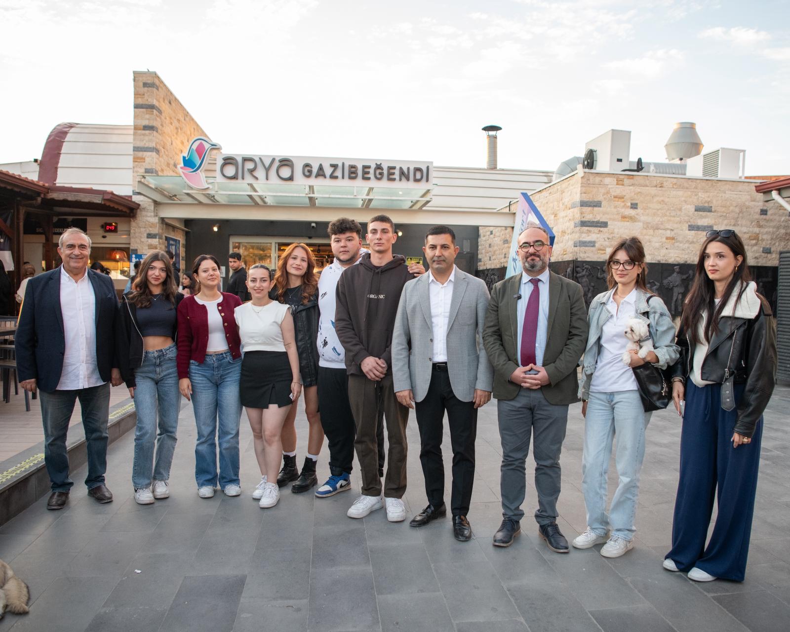 Kusadasi Belediyesi Sofrasini Bu Yil Da Universitelilerle Paylasiyor 606529 57Bb0D2Df34E9B80Ef7E89C7Faea7D24