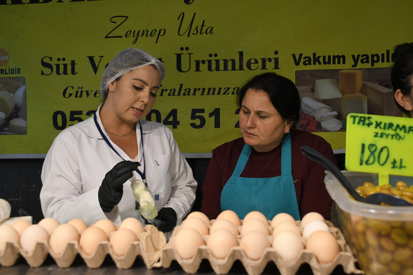 Kusadasi Belediyesinden Pazar Yerlerine Hijyen Denetimi 606787 D1Eec9443865Fba859033300Acb7511F