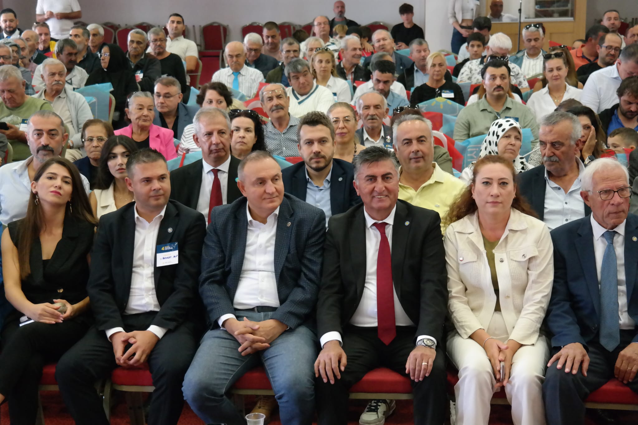 Kusadasi Iyi Partide Behcet Alp Guven Tazeledi 604465 A8A22Cca3A018A64B1A49B7Ecefb1E2D