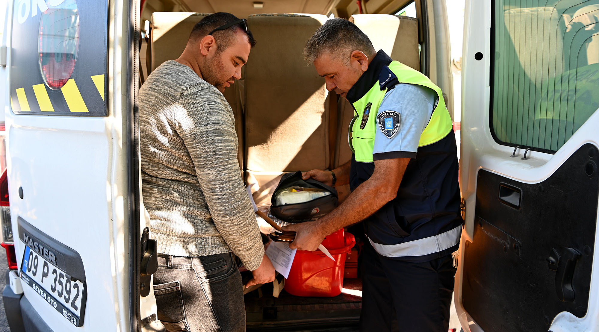 Kusadasinda Okul Servisleri Denetlendi 605449 36E9D0590665E9Fbd67Eb7Fb2F6Ac9C4