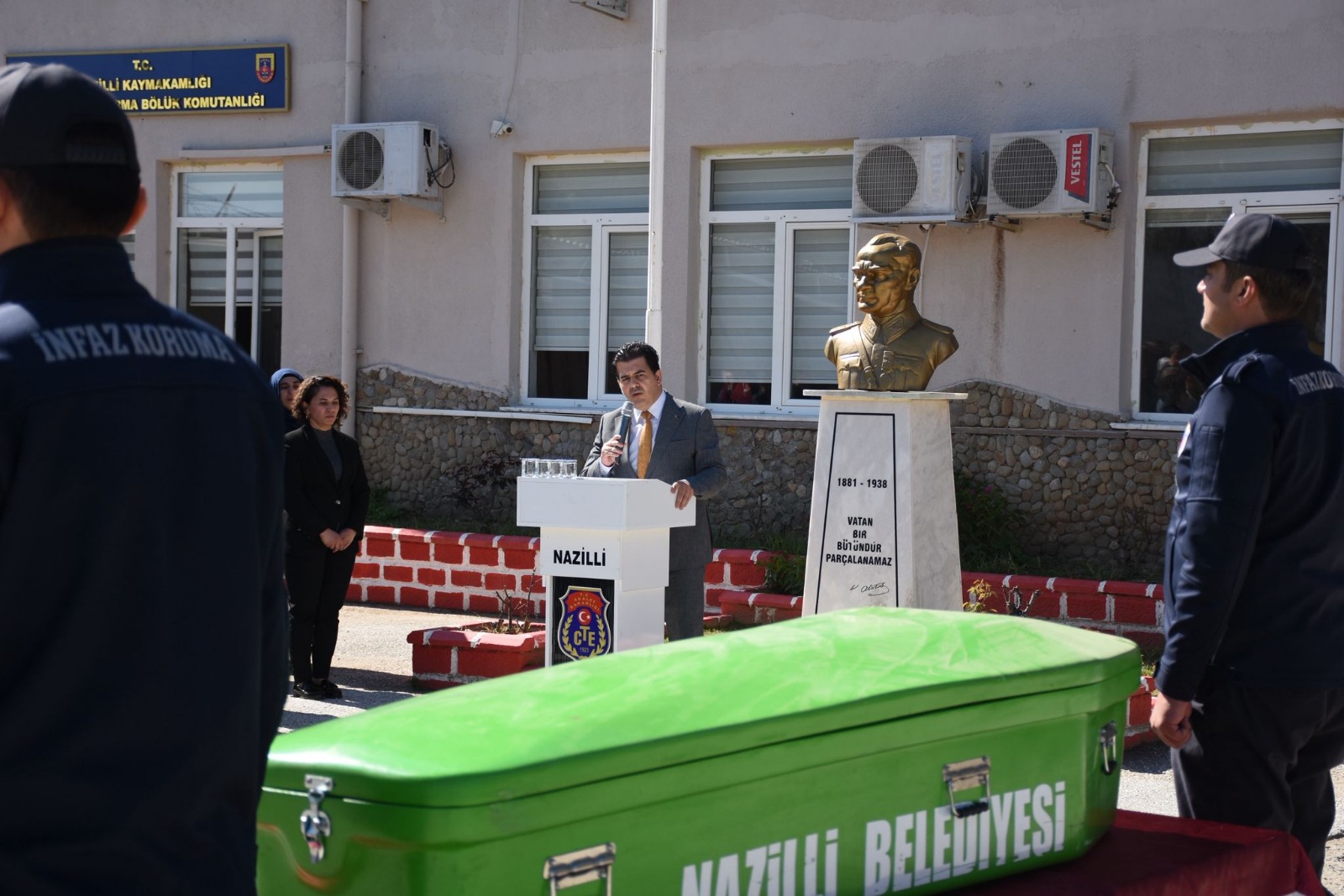 Meslektaslarindan Yalcina Son Veda Nazilli Cezaecinde Huzunlu Toren 606754 79810653Ab1658D82D4C34E7127C78E8