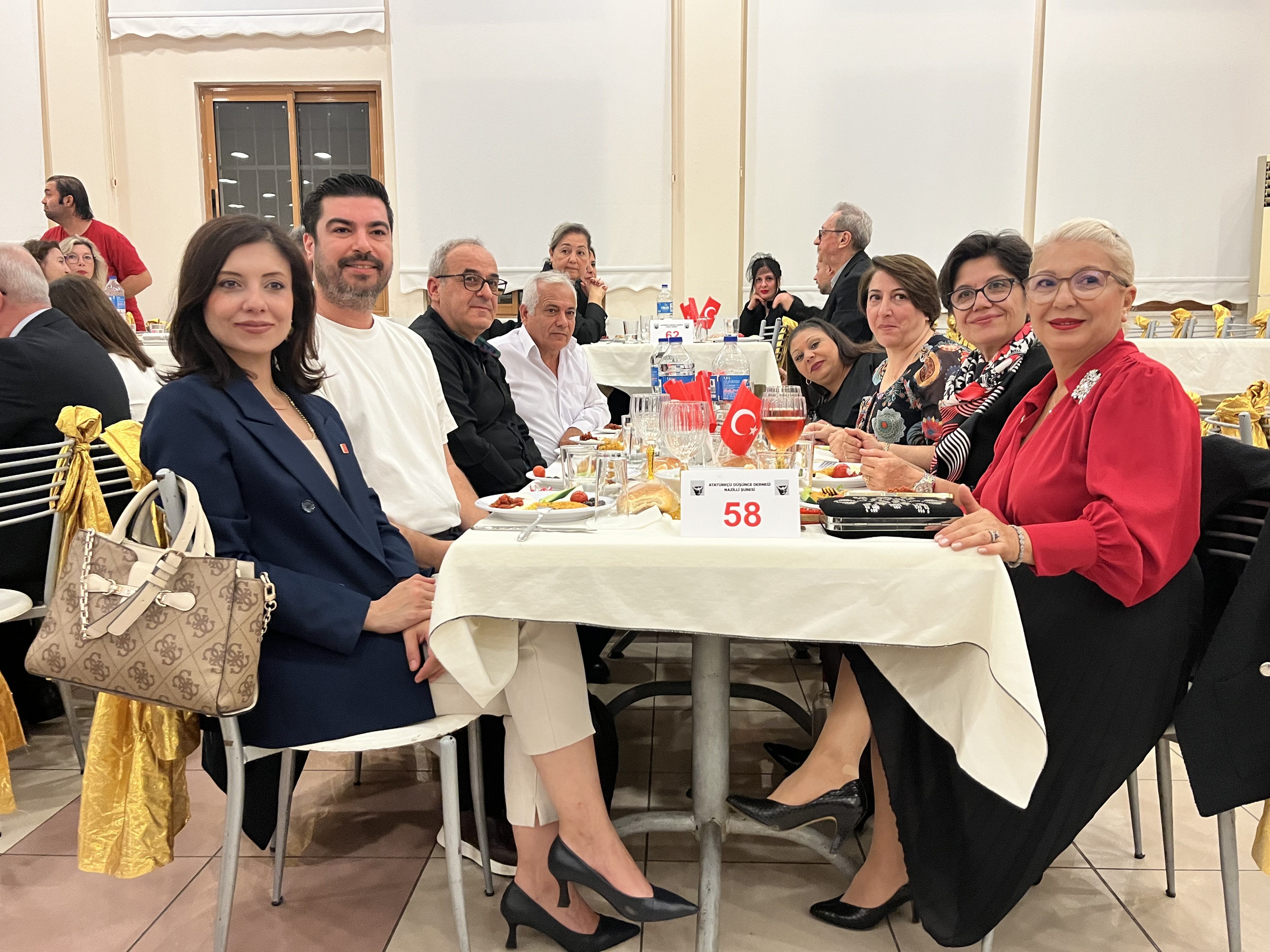 Nazilli Addden Gorkemli Cumhuriyet Balosu 610220 815Ff56504Bf17Da46698D67A36A23Cd