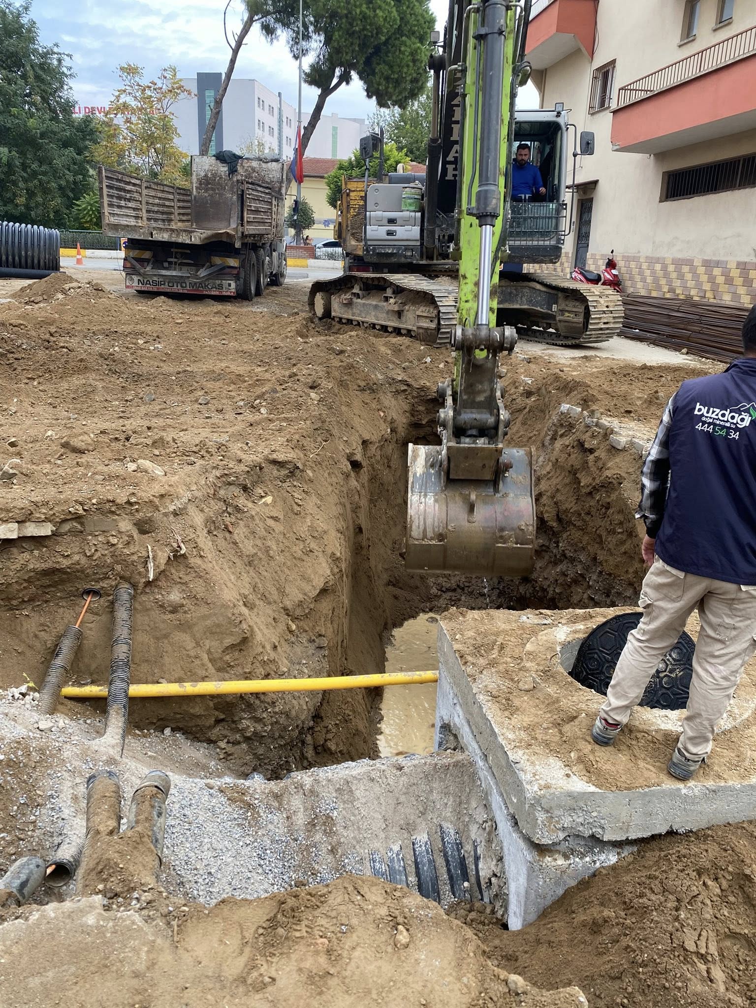 Nazillide Bu Yolu Kullanacaklar Dikkat Trafik Tek Yonlu Akacak 608331 E89B3B6D132Fc829151F03679591C13F