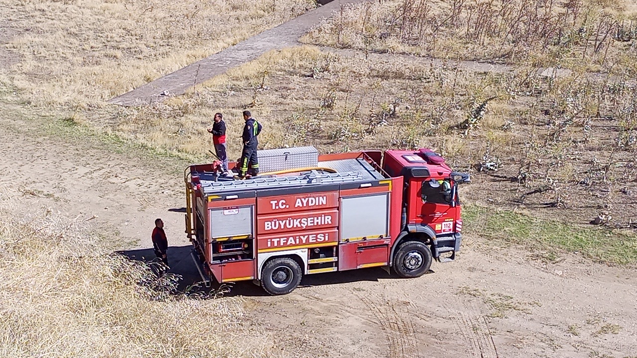 Nazillide Makilik Alanda Yangin Panigi 10 Donum Alan Zarar Gordu 606207 450F28Ce19979Cada747Fb481Ea2Eba1