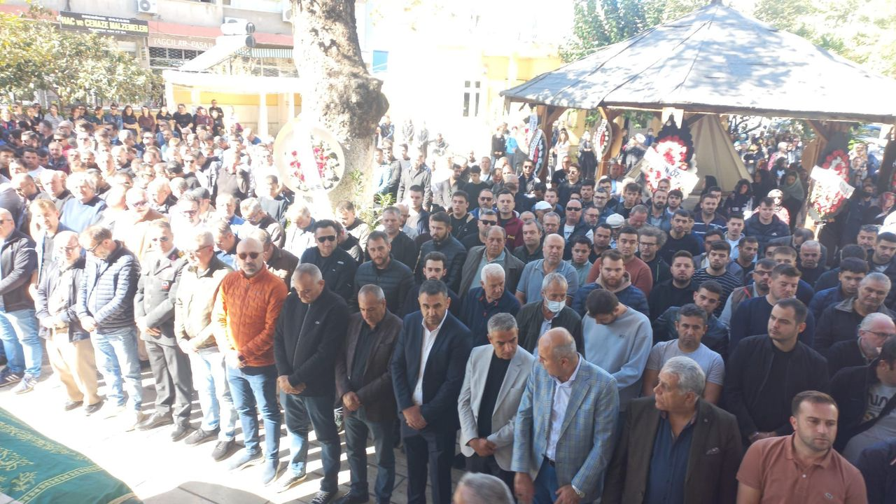 Sokede Buyuk Aci 17 Yasindaki Ar (1)