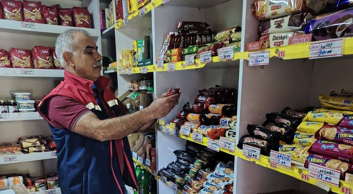 Sokede Gida Satis Ve Tuketim Yerleri Denetlendi 82A8094189F092B254B9A8Bce7Eefff0