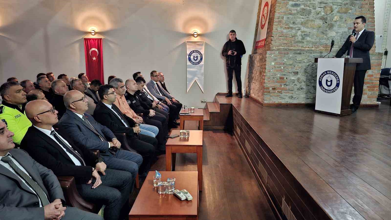 Sultanhisarda Genel Tarim Sayimi Eksik Parseller Konulu Toplanti Yapildi 698244953F6354848D07Cc5F65Bb404E