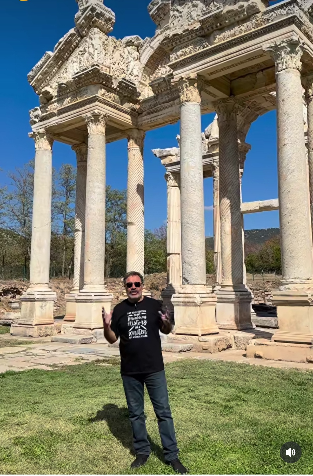 Unlu Polisiye Yazar Ahmet Umit A