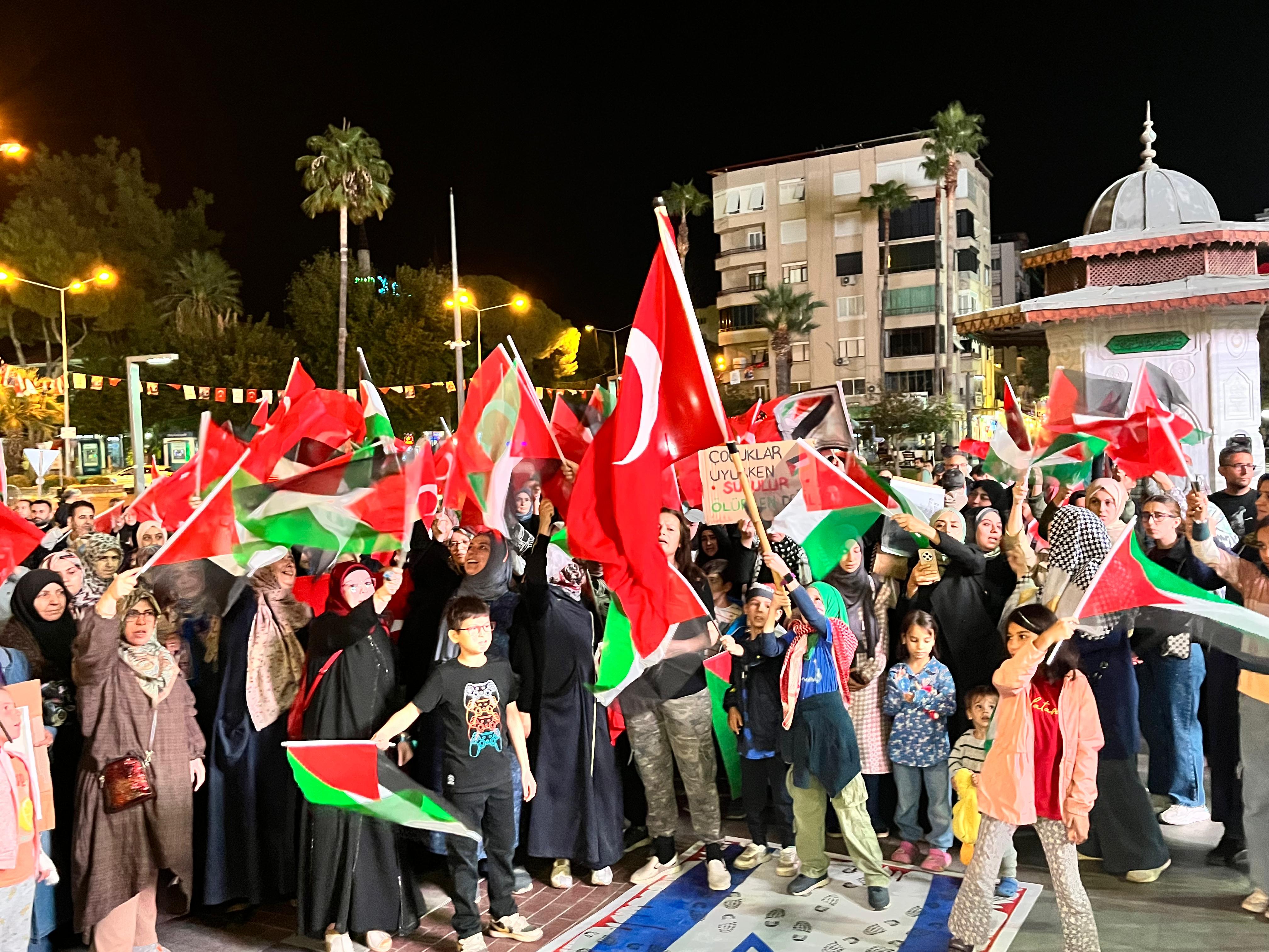 Whatsapp Image 2025 10 02 At 22.58.53 (1)