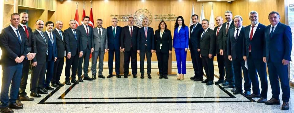 Whatsapp Image 2025 10 21 At 22.00.52