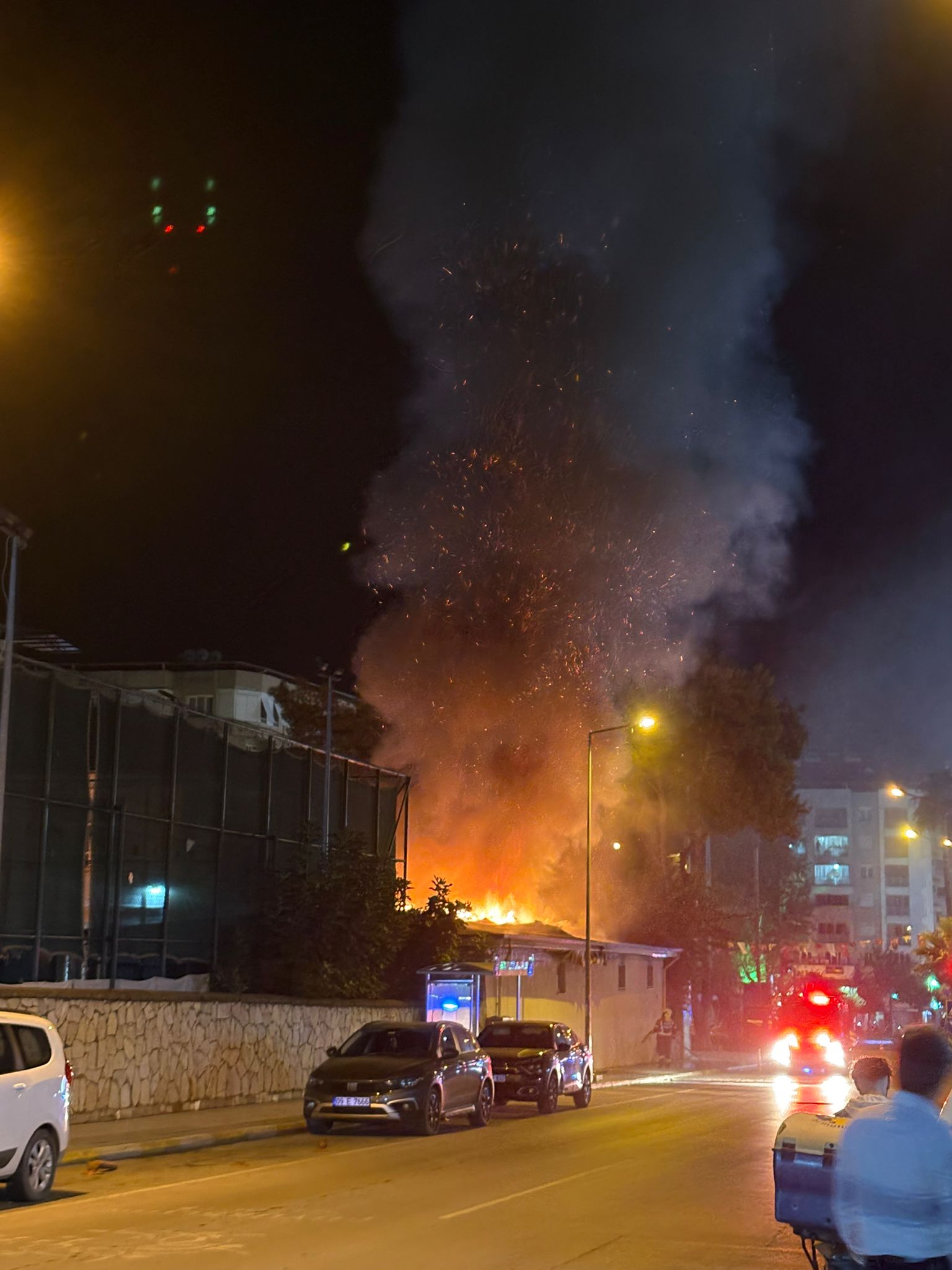 Whatsapp Image 2025 10 21 At 22.49.51