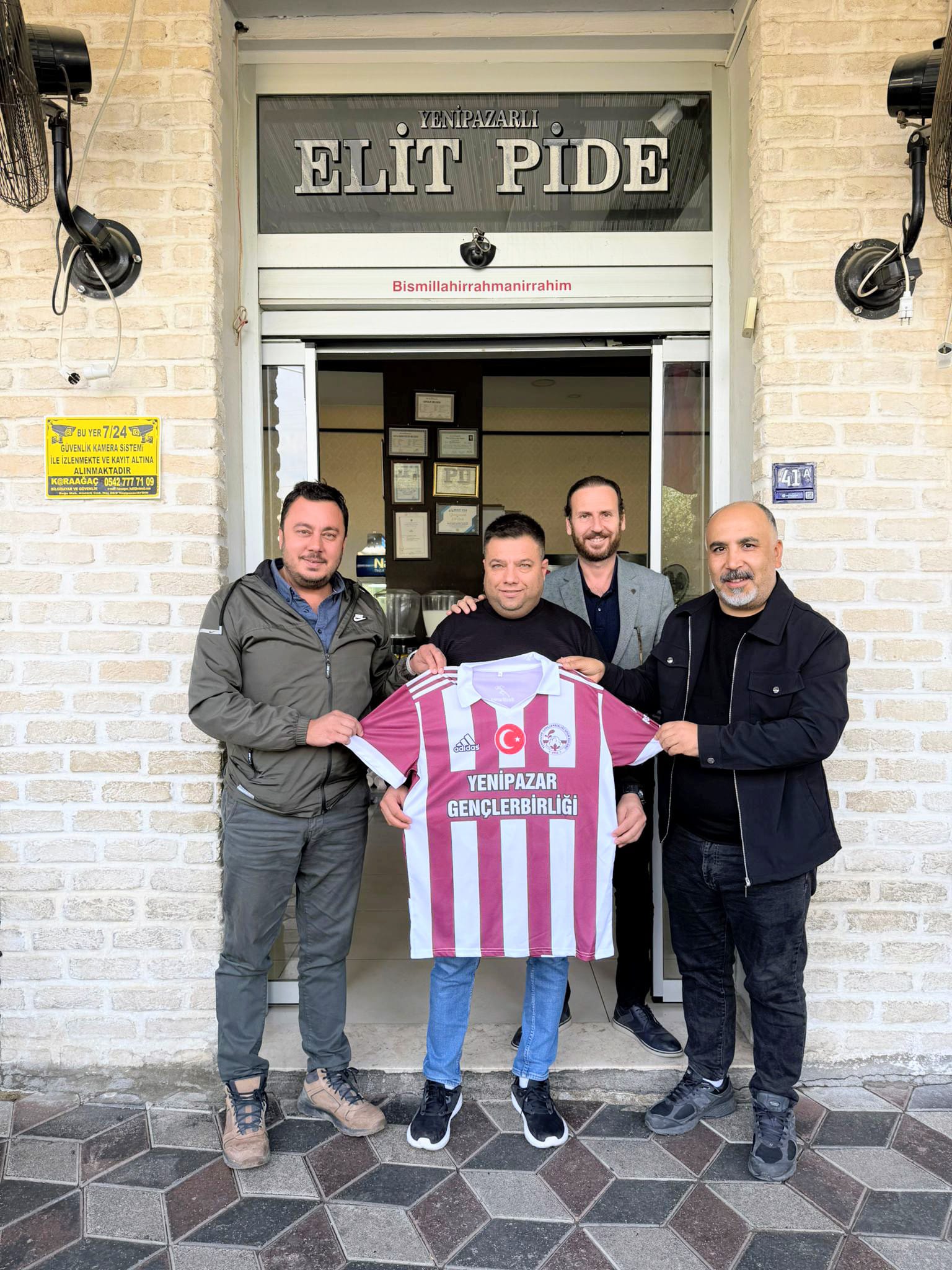 Yenipazar Genclerbirliginden Formali Tesekkur 607544 64896174Fb536C419D8Ea6226C84631D