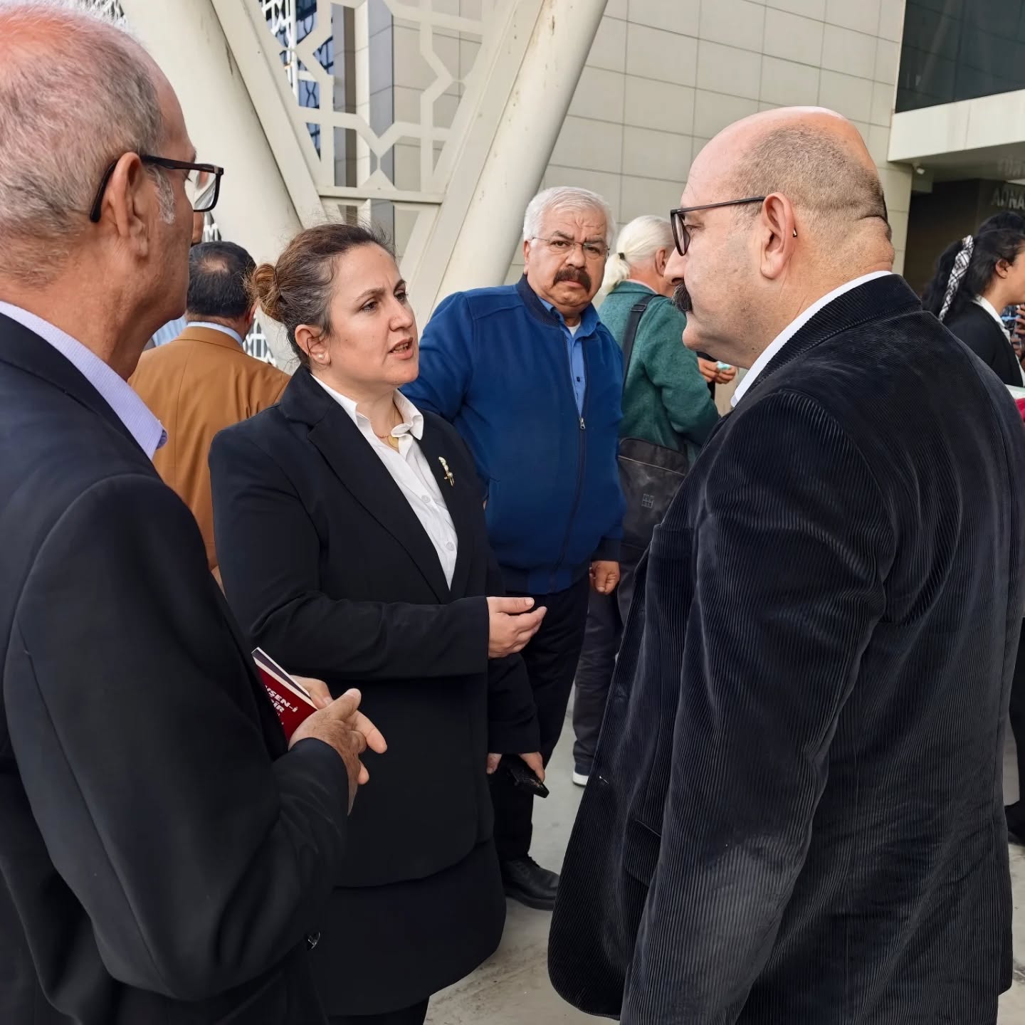 Alevi Onderleri Aydinda Bulustu 617177 Be94E8B84D4E029D926753C6Ae892Cee