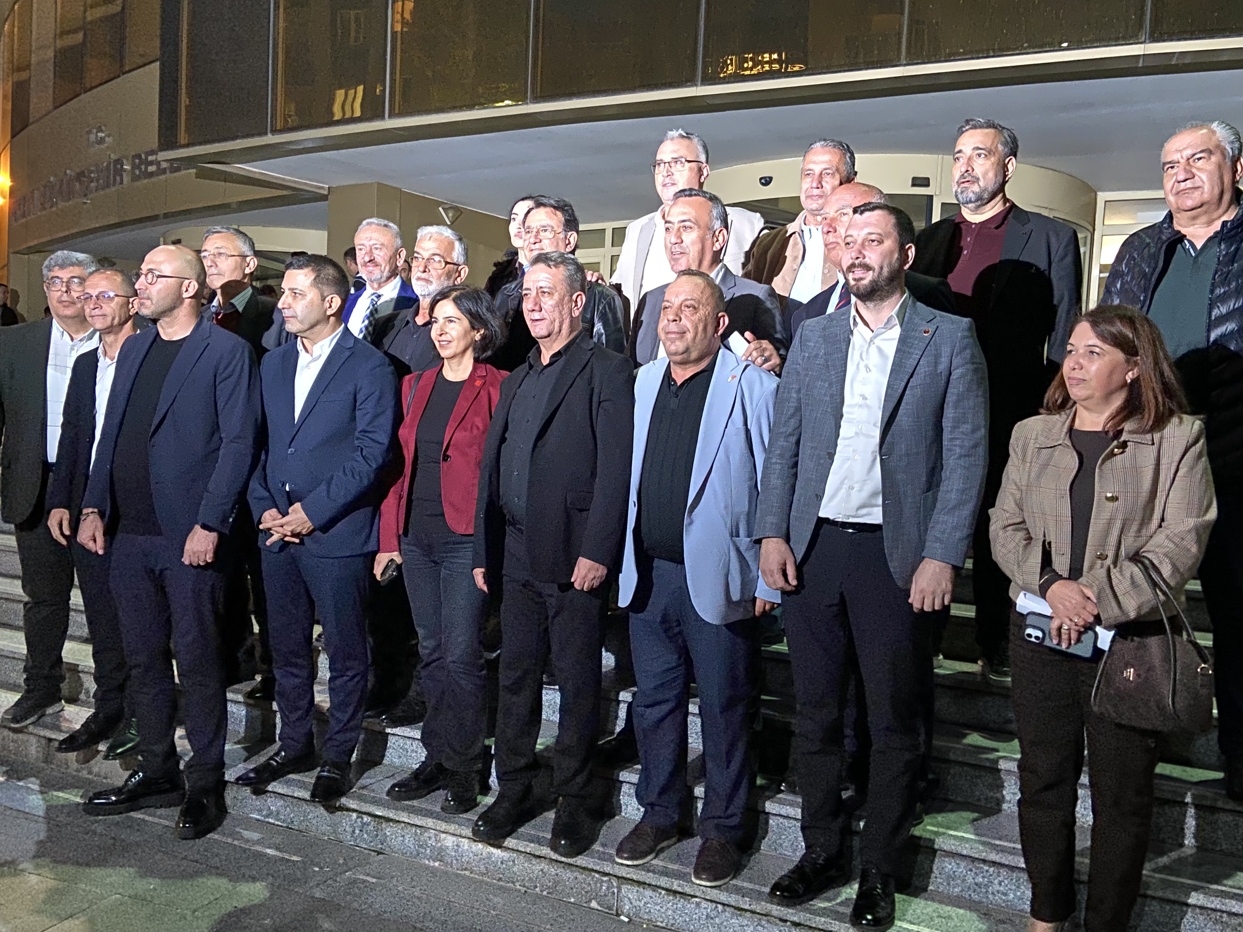 Aski Tartismasi Siyasete Sicradi Zencirciden 2029 Adaylik Cikisi 617352 08028D0Bd66B1298Bfba8934F9A31Faa