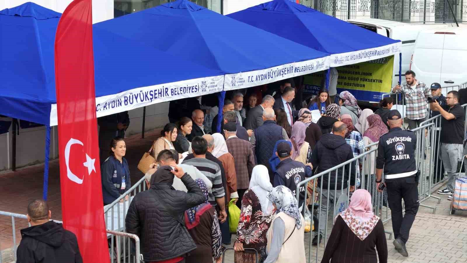 Ata Tohumlarindan Uretilen Fideler Aydinlilara Ulastiriliyor B8B8444E08843C2B12D5Fed3Ef8Bfb83