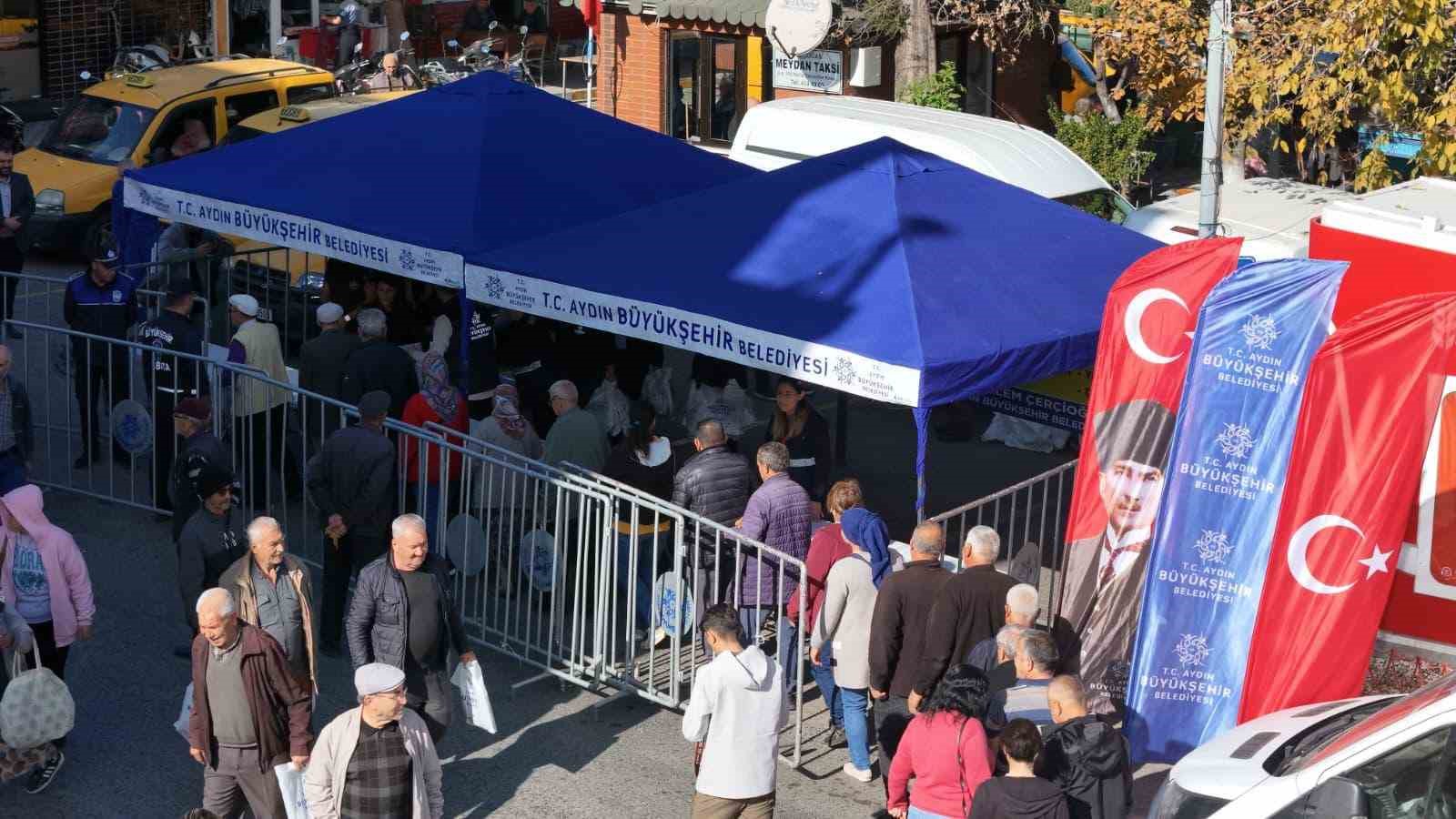 Ata Tohumu Fideleri Bozdoganda Vatandaslara Dagitildi D63F305596D0B207100B3Fb1E3875041