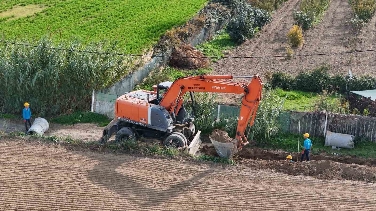 Atcada Kanalizasyon Hatti Yapimi Basladi 70157F8Ab86100093F23Ee4D5F0Aa056