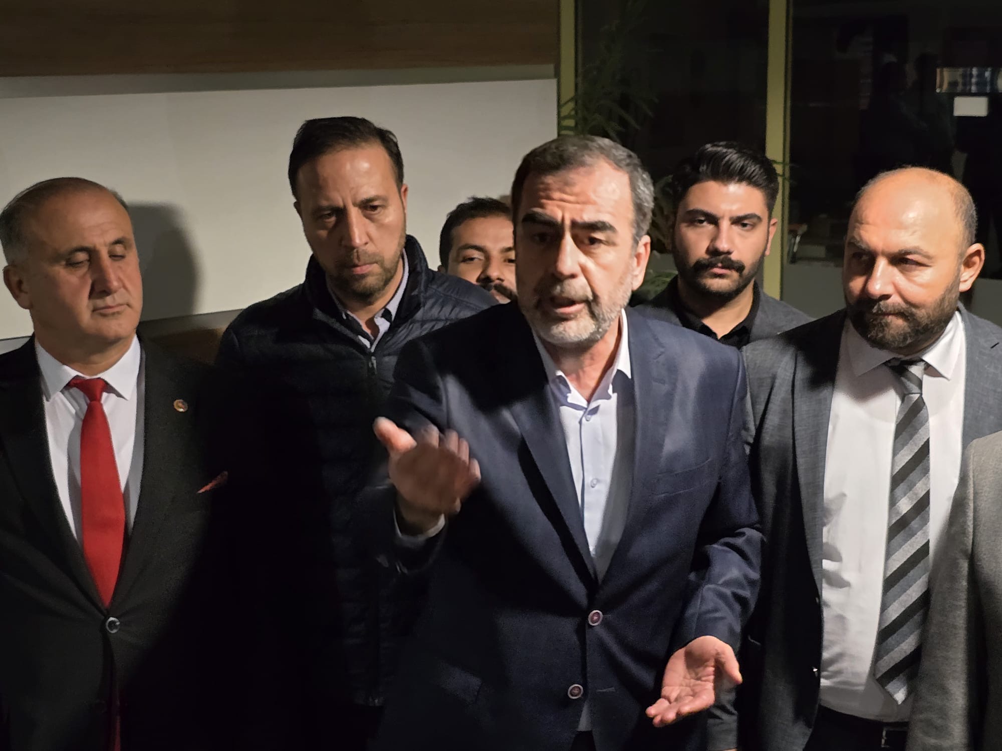 Aydin Buyuksehir Meclisinde Tartisma Sonrasi Siyasi Trafik Chp Ve Ak Parti Art Arda Konustu 616485 7B15F81722Aabe250570B33B393Cca25