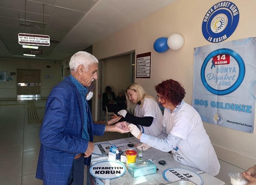 Aydin Devlet Hastanesinde Vatandaslar Diyabete Karsi Bilgilendirildi E3133D2Eaebf99Cd0Dd19Dbc79039731