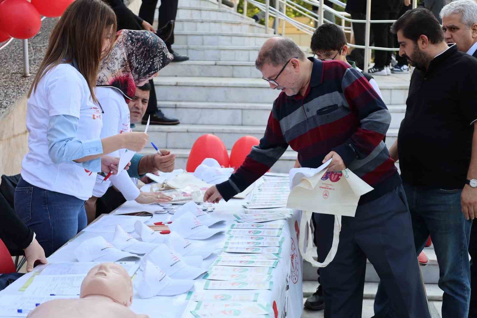 Aydin Il Saglik Mudurlugu Organ Bagisina Dikkat Cekti 31Fb4374145A0077797F2Fe4D59D4188