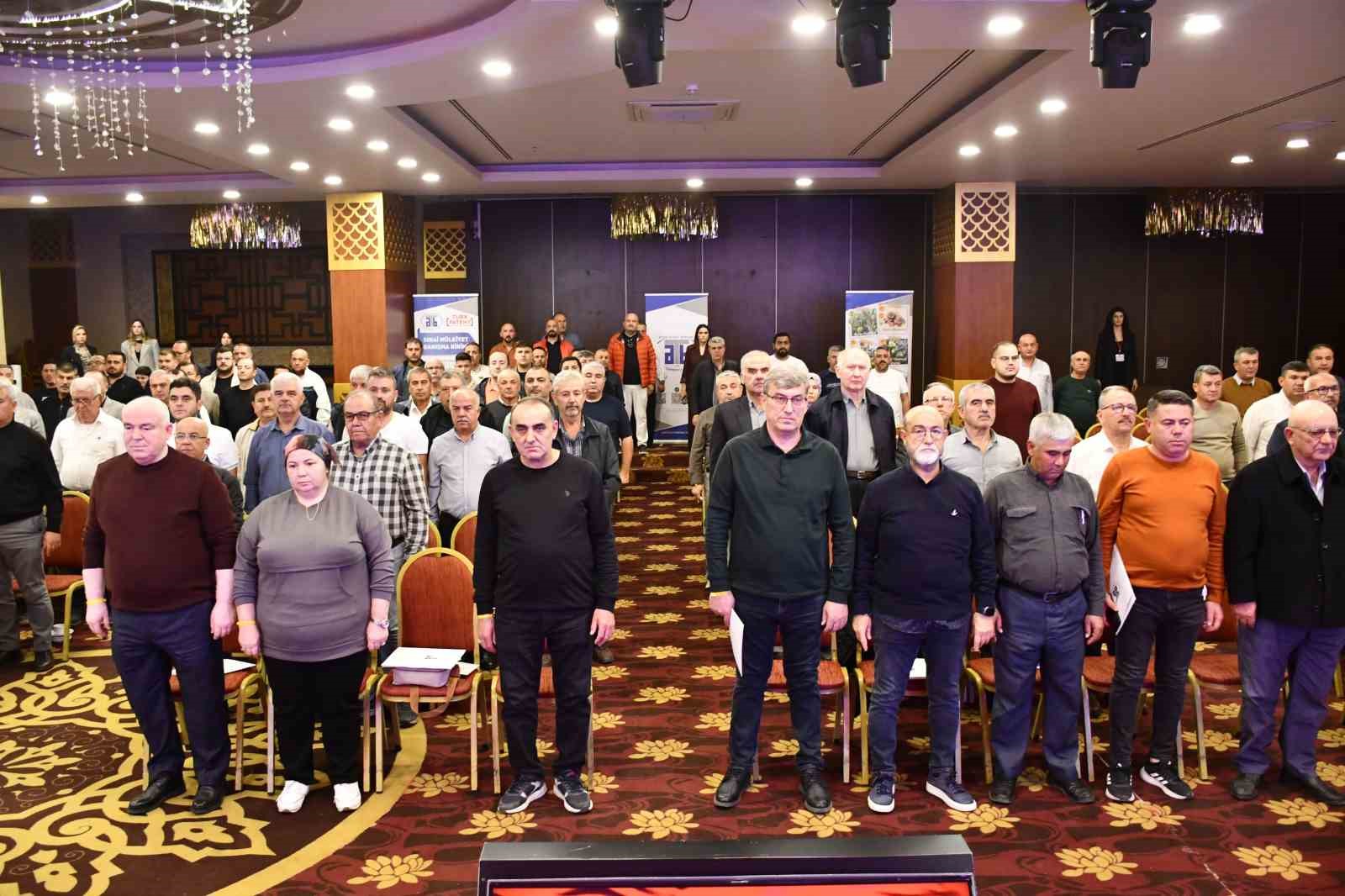 Aydin Ticaret Borsasi Uye Bilgilendirme Toplantisi Gerceklestirdi 3Fc907Dc5A24151E2F22E4E51Ada98Ae