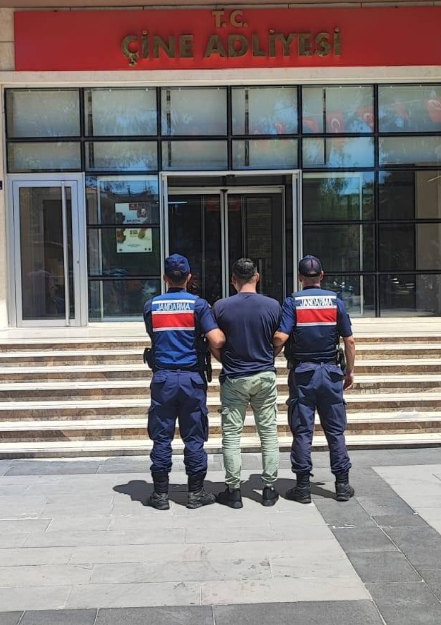 Aydinda 22 Firari Yakalandi 611712 811B2Fe9Dd94B482E8451832F46752Dd