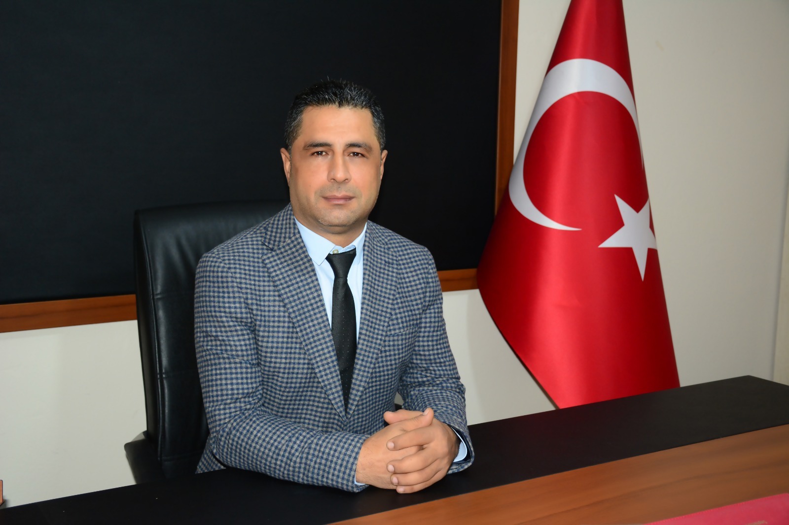 Aydinda Cam Bali Var Ari Yok 613477 A3042C9485304058485C35Edbe5Fd182