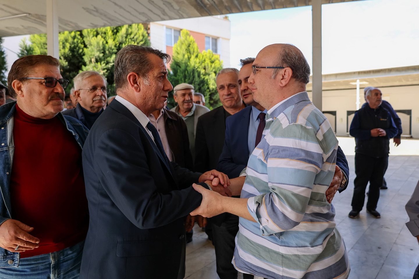 Aydinda Eski Belediye Baskani Son Yolculuguna Ugurlandi 613019 74Eb3D9A9Df0E4848772F4Cf12E59880