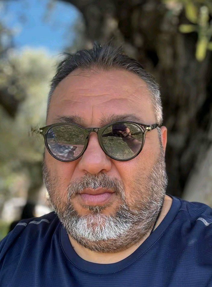 Aydinda Genc Esnaf Kalbine Yenildi 617921 D4D0C3576A89A134F962461C37A15Ca3