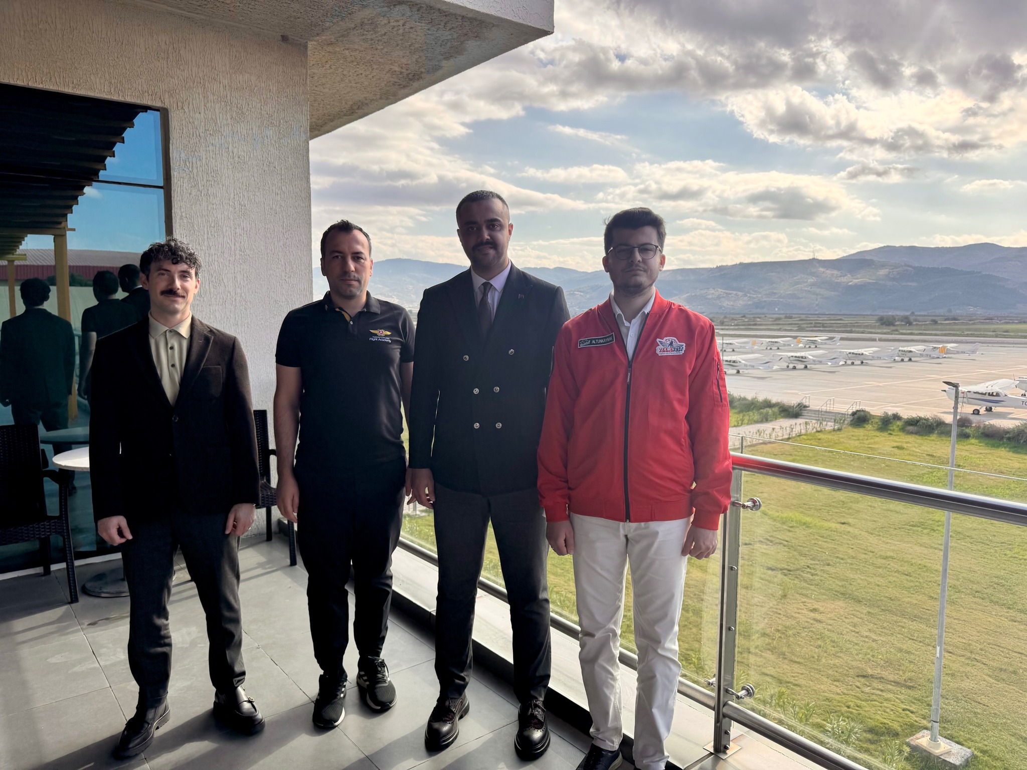Aydinda Genclere Havacilik Yolu Aciliyor 617578 131Cee290C1Bb33Ca9Dd99Be826A6C0E