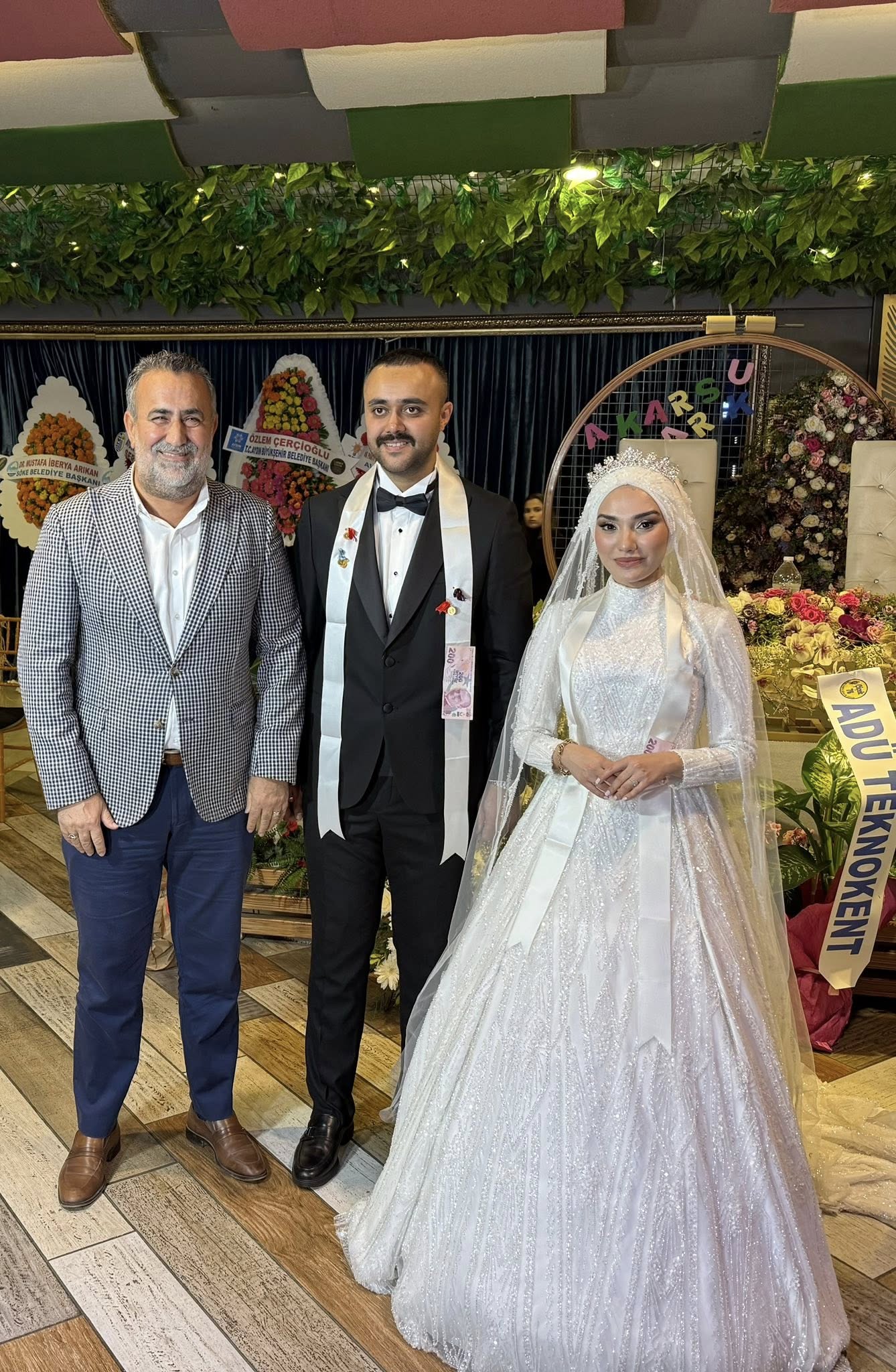 Aydinda Il Muduru Dunyaevine Girdi 611042 8D67104C5578Fc2C7184F0280A540D2B