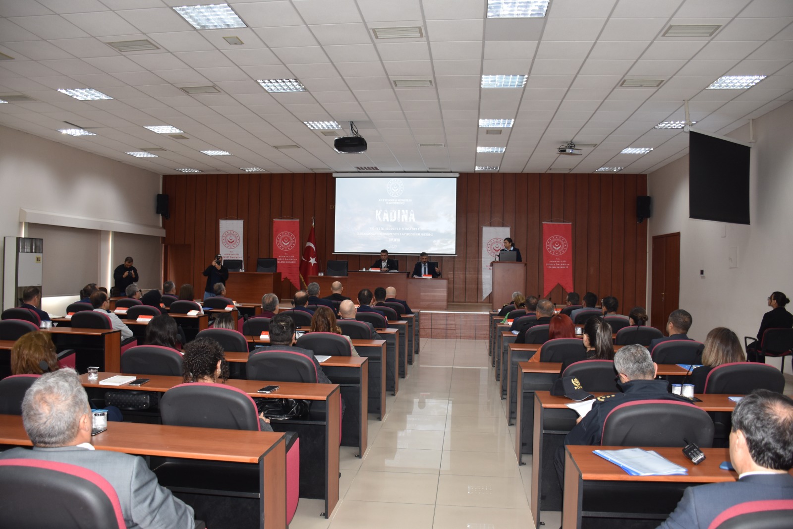 Aydinda Kadina Yonelik Siddete Gecit Yok 612509 6Ffde38Ce3601Fad0E0F24445540D7D9