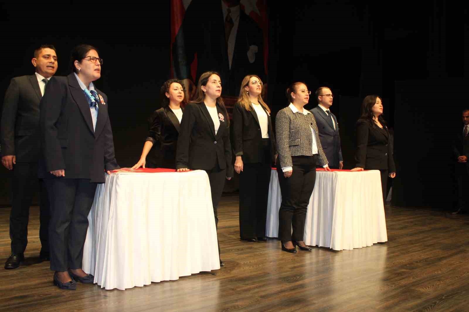 Aydinda Ogretmenler Gunu Coskusu 8 Ogretmen Meslege Adim Atti 616338 97265F87723F1E0563Cd8014B73F82Bf