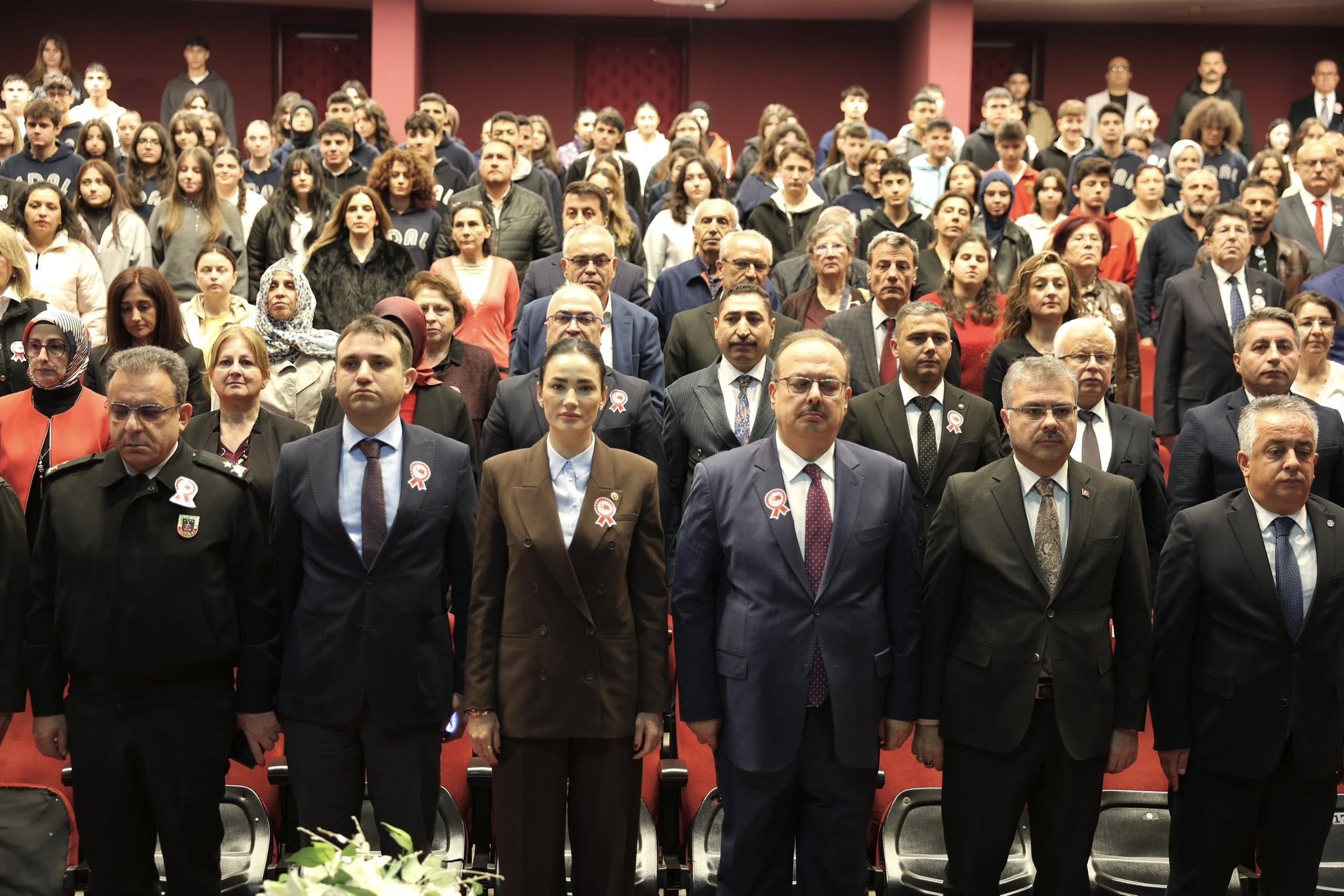 Aydinda Ogretmenler Gunu Coskusu 8 Ogretmen Meslege Adim Atti 616338 Aa7A82445104A5708F0C04Fe4Fc40723