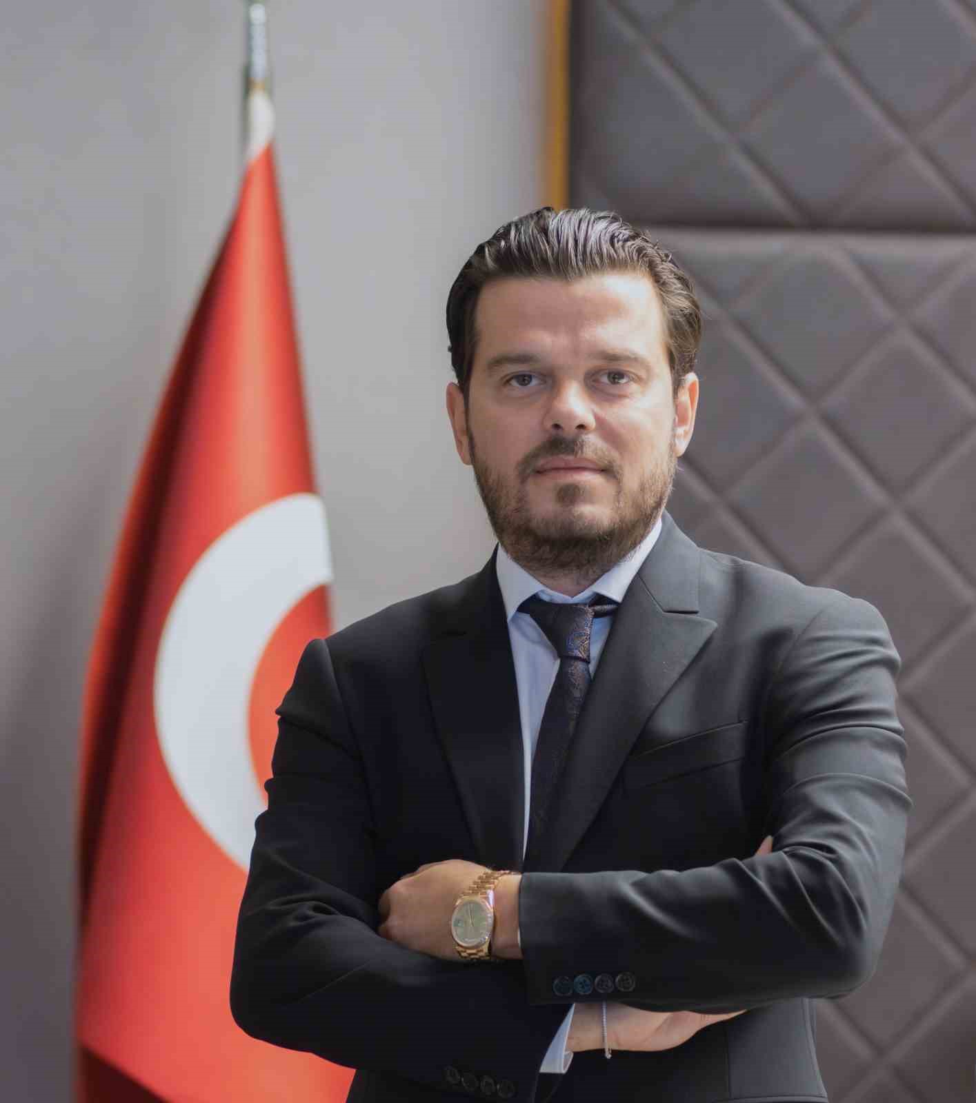 Aydindan Bir Dunya Makasi Doguyor B0E15Acf131993D343B92E68795Bcc53