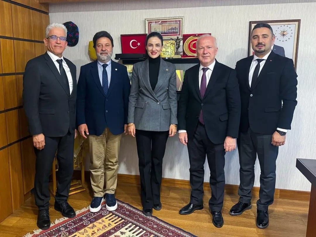 Aydinli Eczacilarin Ankara Mesaisi 615707 Aa09Bb6Aecaa4550Ed054824590Fa95D