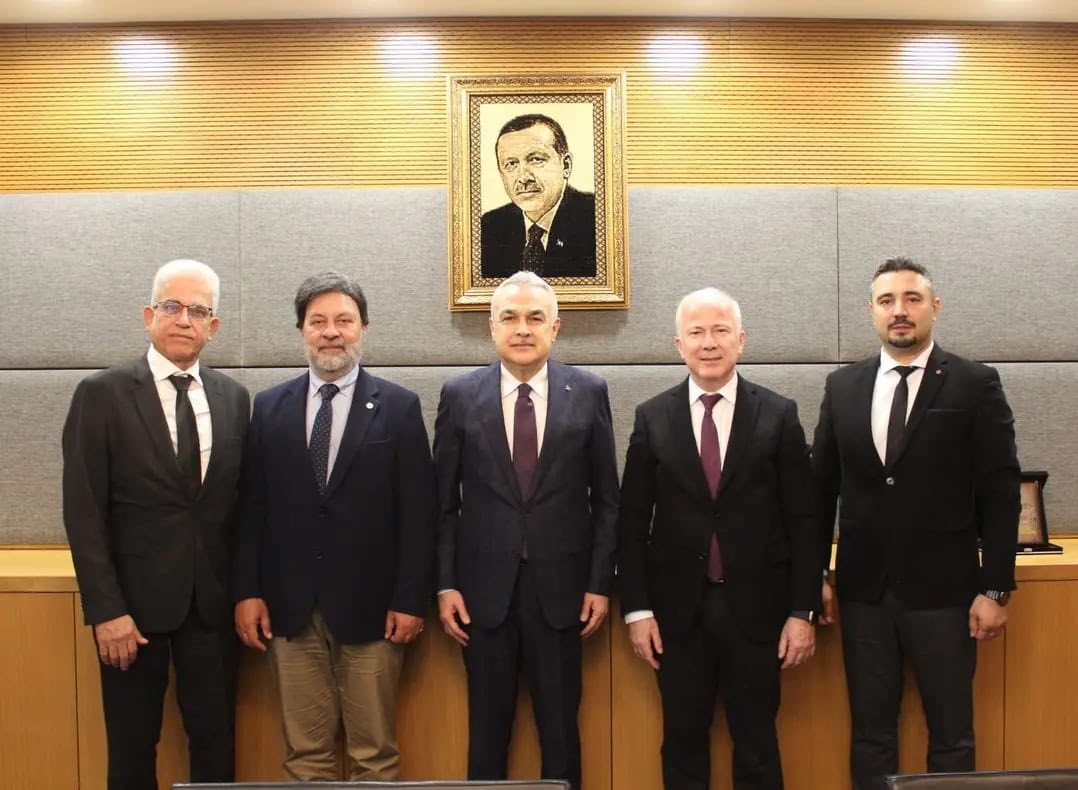 Aydinli Eczacilarin Ankara Mesaisi 615707 Ab05445C5C61031Df2640E6Ed91B5B3F