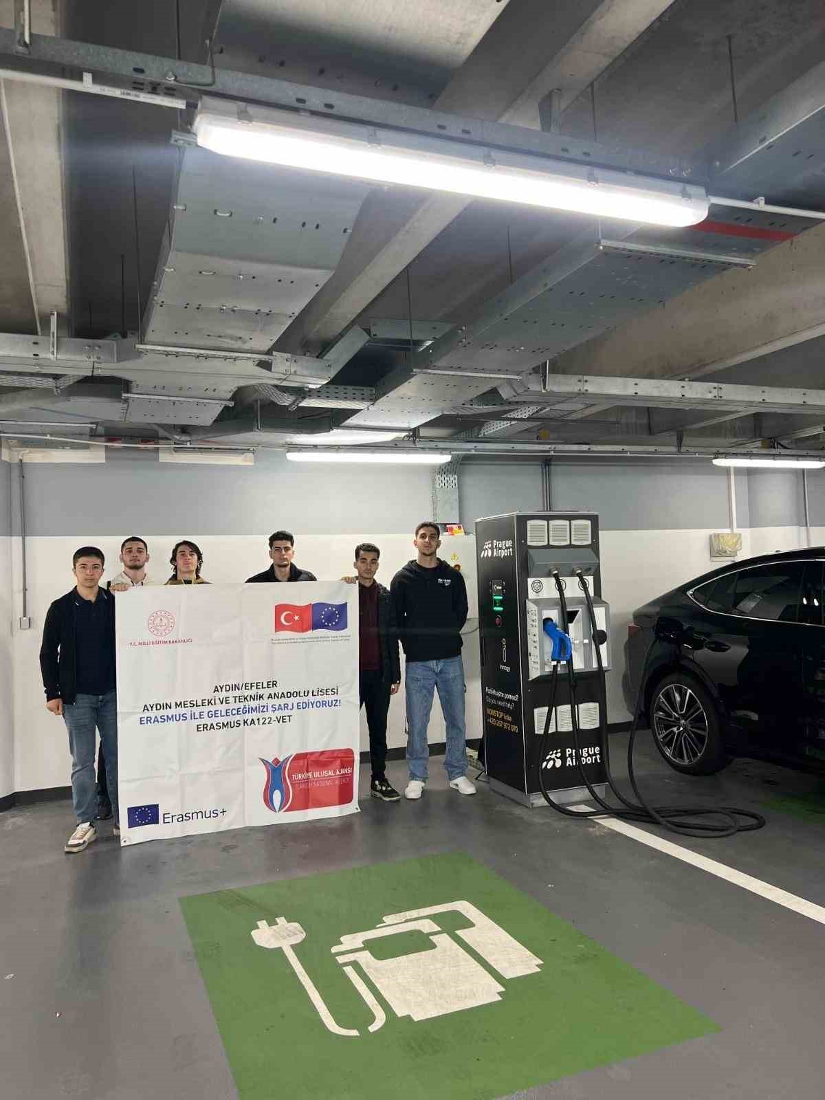 Aydinli Liselilerden Elektrikli Arac Sarj Istasyonu Alaninda Uluslararasi Basari 657Caff7Fc0300C793A56D0Dad7Db4B9