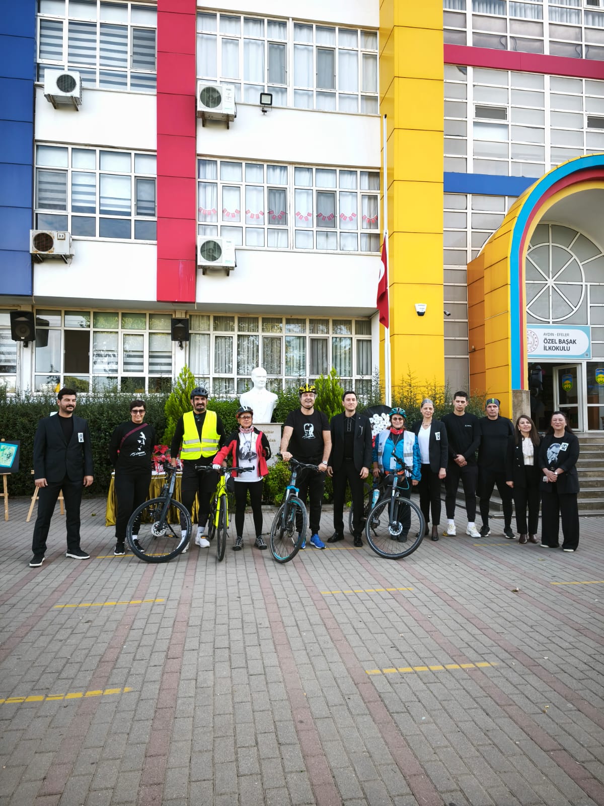 Basak Koleji Ataturku Andi 613105 7B7E916F59Dc67830Bd058263Ca4A400