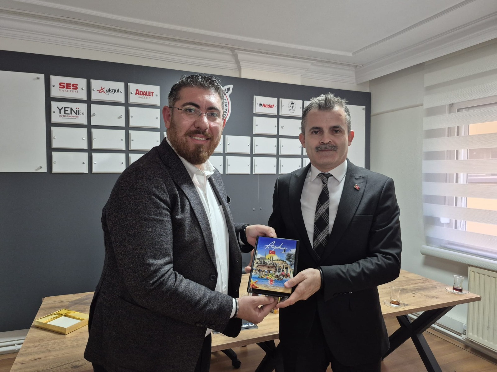 Basin Ve Halkla Iliskiler Muduru Sengil Abgcyi Ziyaret Etti 611691 8Add25819Fae7C276F35F9Ab2E5A00D7