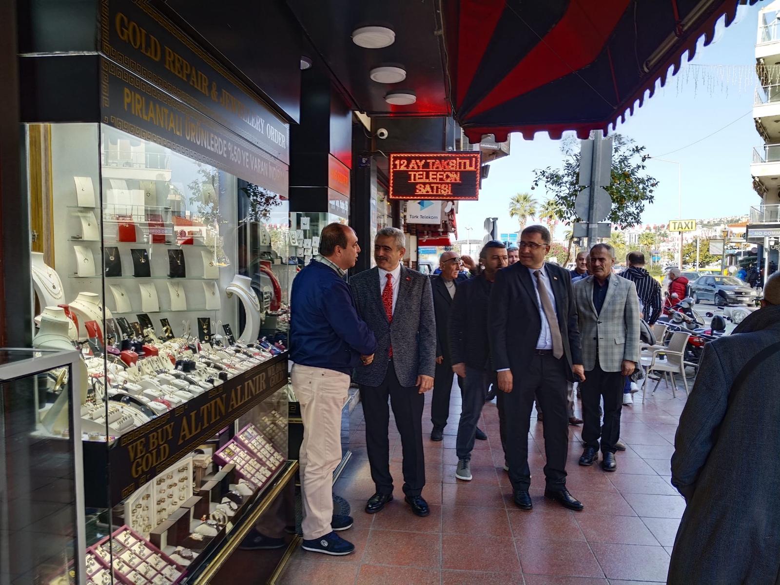 Baskan Alicik Kusadasinda Gonul Kopruleri Kurdu 615257 8Ee0A2Ca36Bbc35E7D991C2E800D5A5A