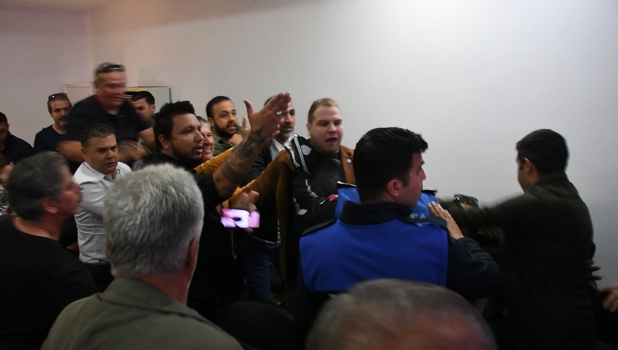 Baskan Gunel Burasi Halkin Meclisi Provakasyonlara Izin Vermem 611162 F65E58F2A66Cb2Dce3F238F7F54Fa733