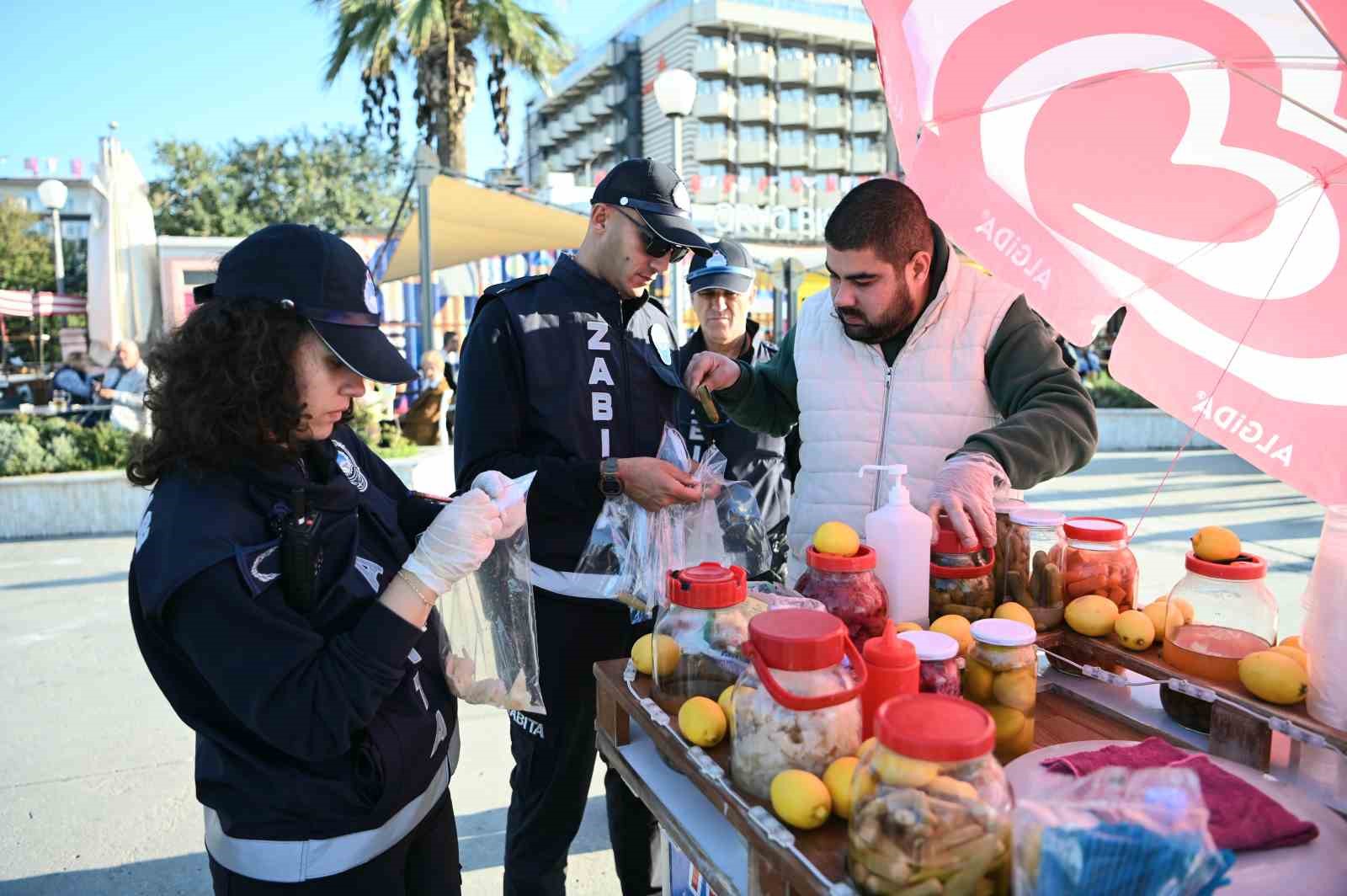 Baskan Gunelden Sokak Lezzetlerine Siki Takip Ef5C11Ed2Aab81Fd53Dba86F14Cd7632