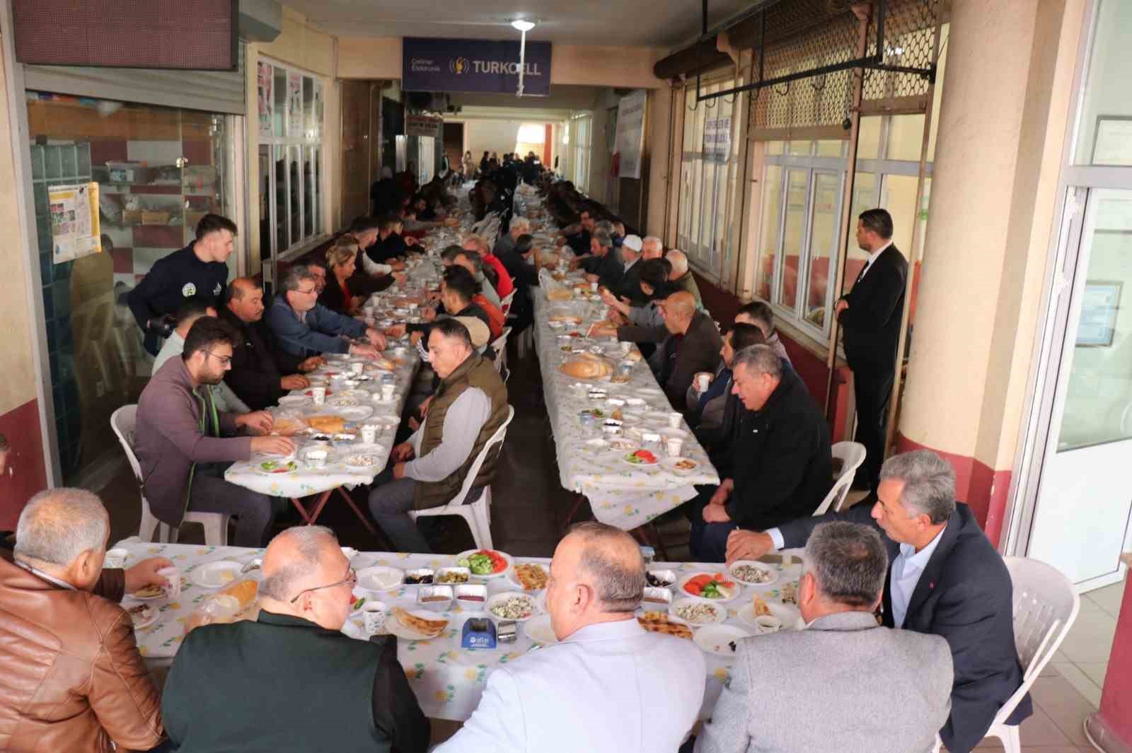 Baskan Ozel Siz Guclu Olursaniz Bozdogan Da Guclu Olur B720F465F647921224E5Ebdddef3062D