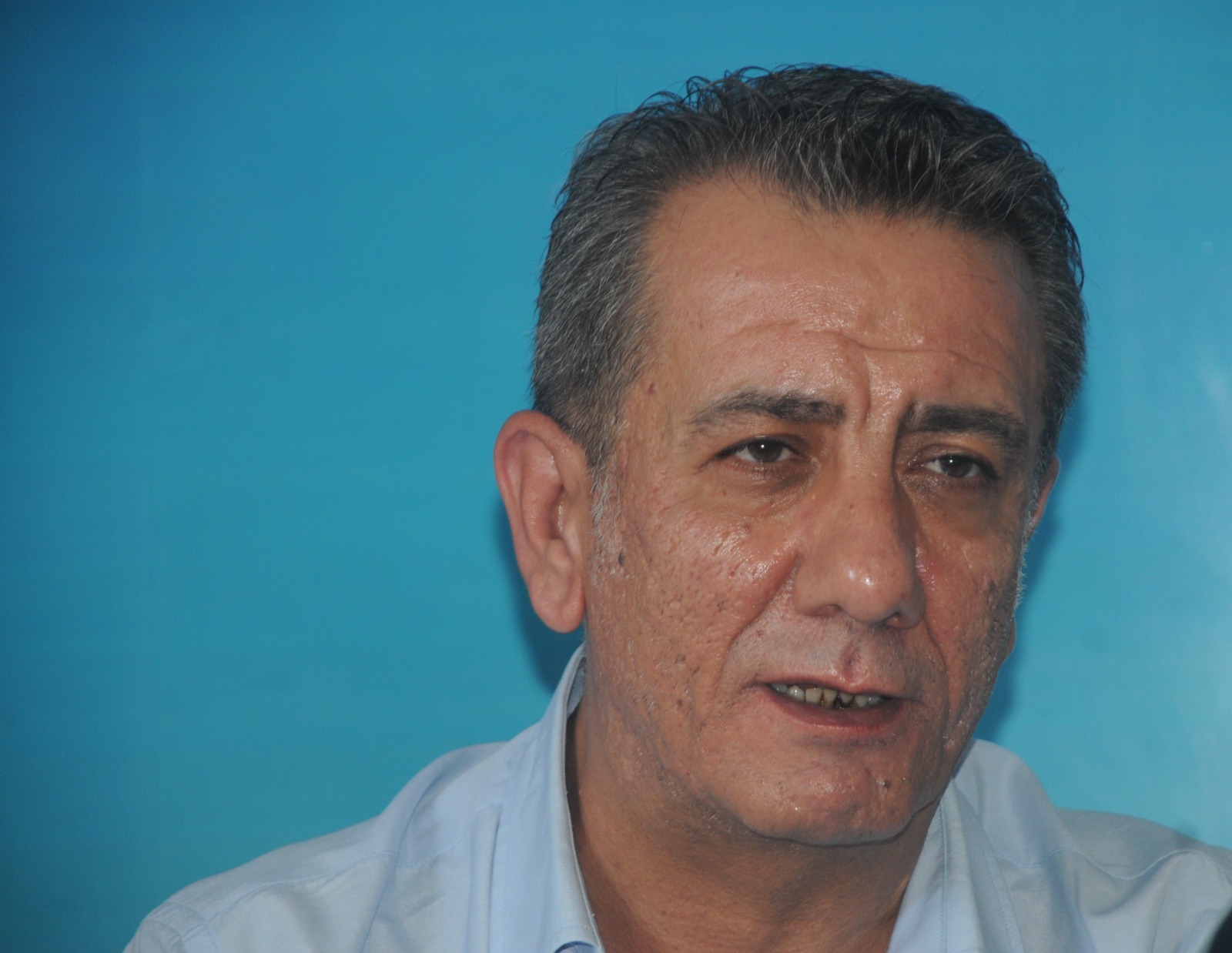 Buyuk Merak Uyandiran Afislerin Sebebi Belli Oldu Baskan Yetiskin Acikladi 616661 A0B235D1D09142Aa2446E2819Dd1E382