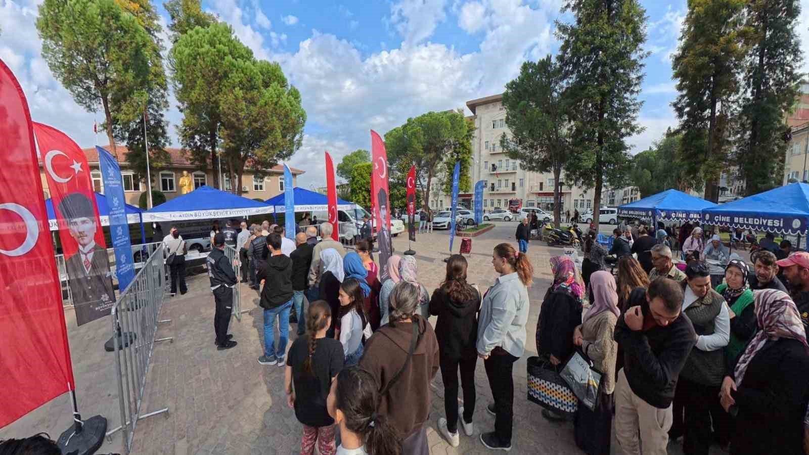 Buyuksehirin Ata Tohumlarina Cinede Yogun Ilgi D3Ff25B8B487Db554B7Aafd7D83C776C