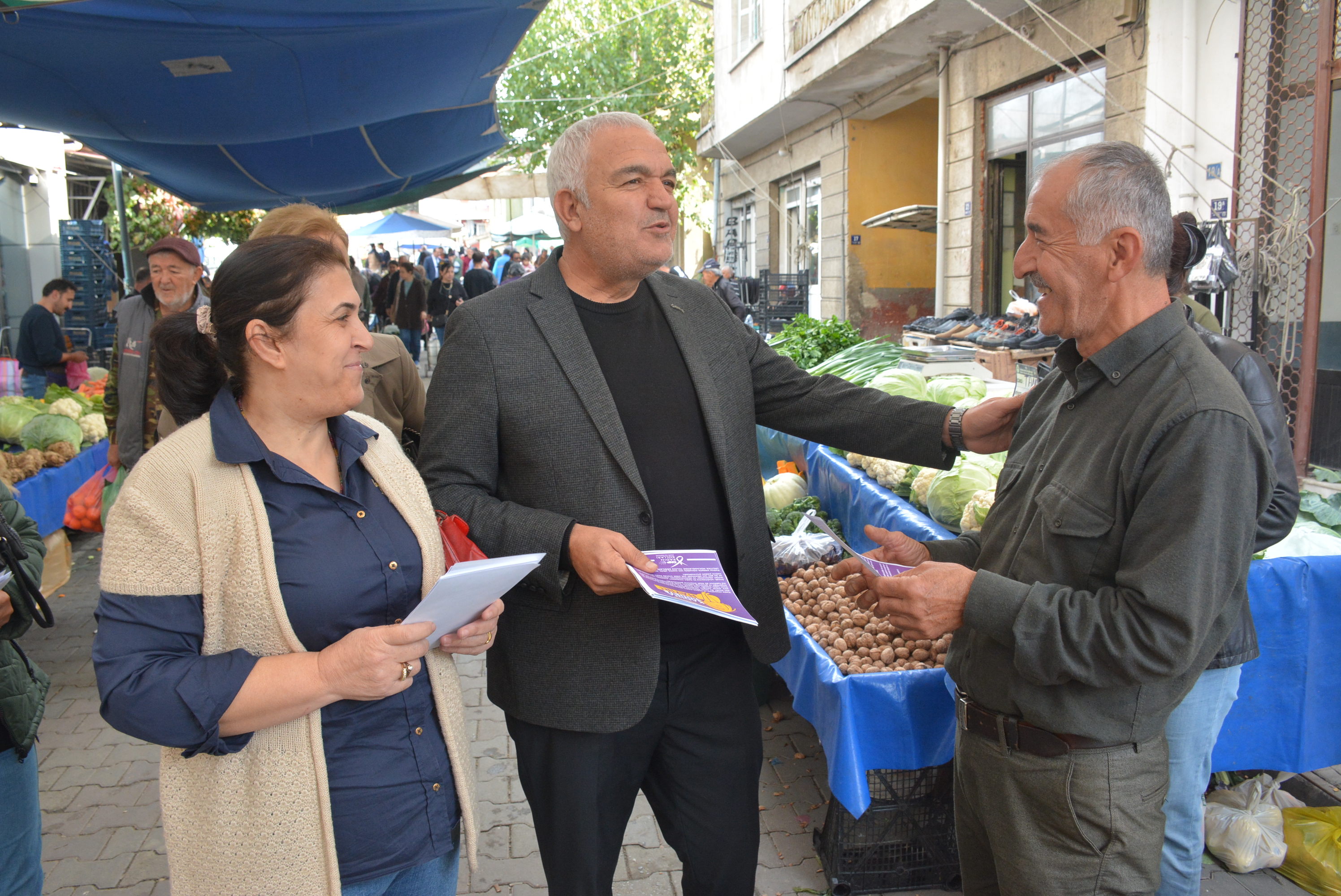 Chpli Kadinlardan Kocarlida Anlamli Etkinlik Kadina Siddete Hayir Afisleri Dagitildi 616363 A261B2Bf01091B99A76F7Fda9255D126