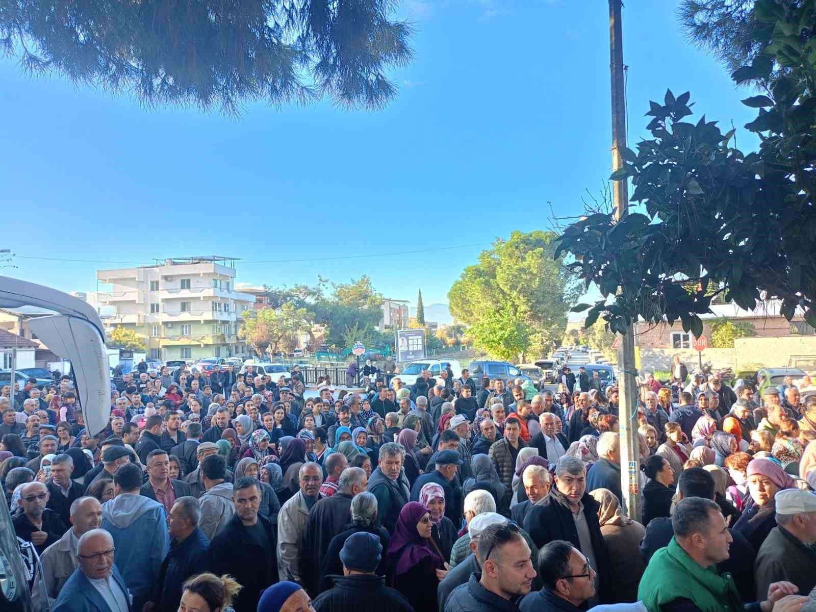 Cineli Umreciler Kutsal Topraklara Ugurlandi 4443F0Aba65258E28E3504C787862Abf