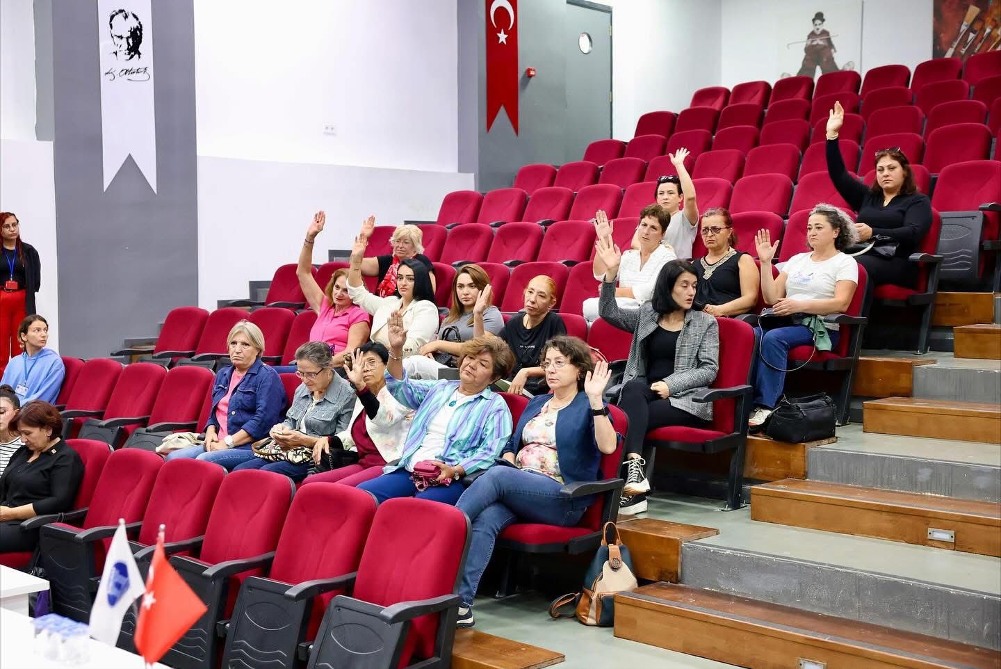 Didim Belediyesi Kadin Meclisi Ilk Toplantisini Gerceklestir 611496 271C9B7B0Dd1Ef326247Dd27Bbc093A5